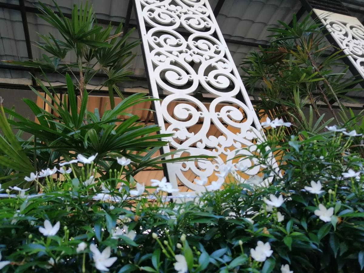 The Herbal Khao Lak Exterior photo